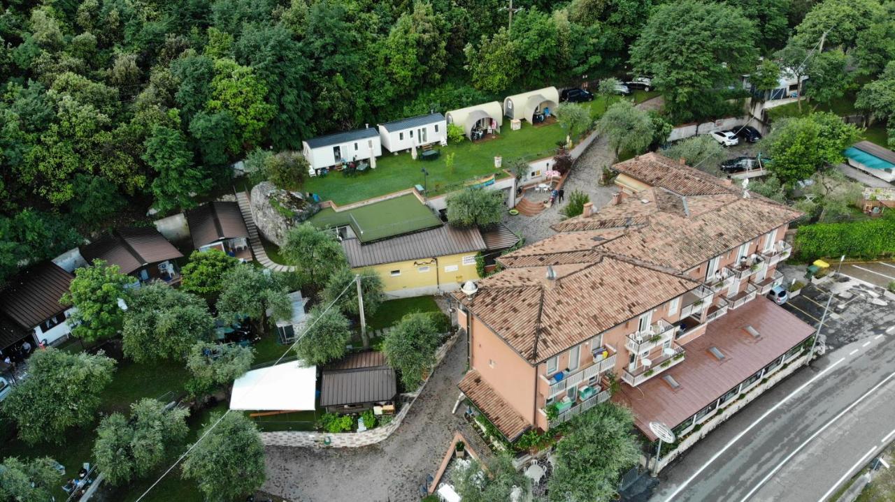 Camping Alpino - Nature Village Malcesine Kültér fotó