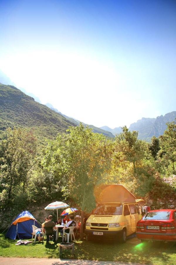 Camping Alpino - Nature Village Malcesine Kültér fotó